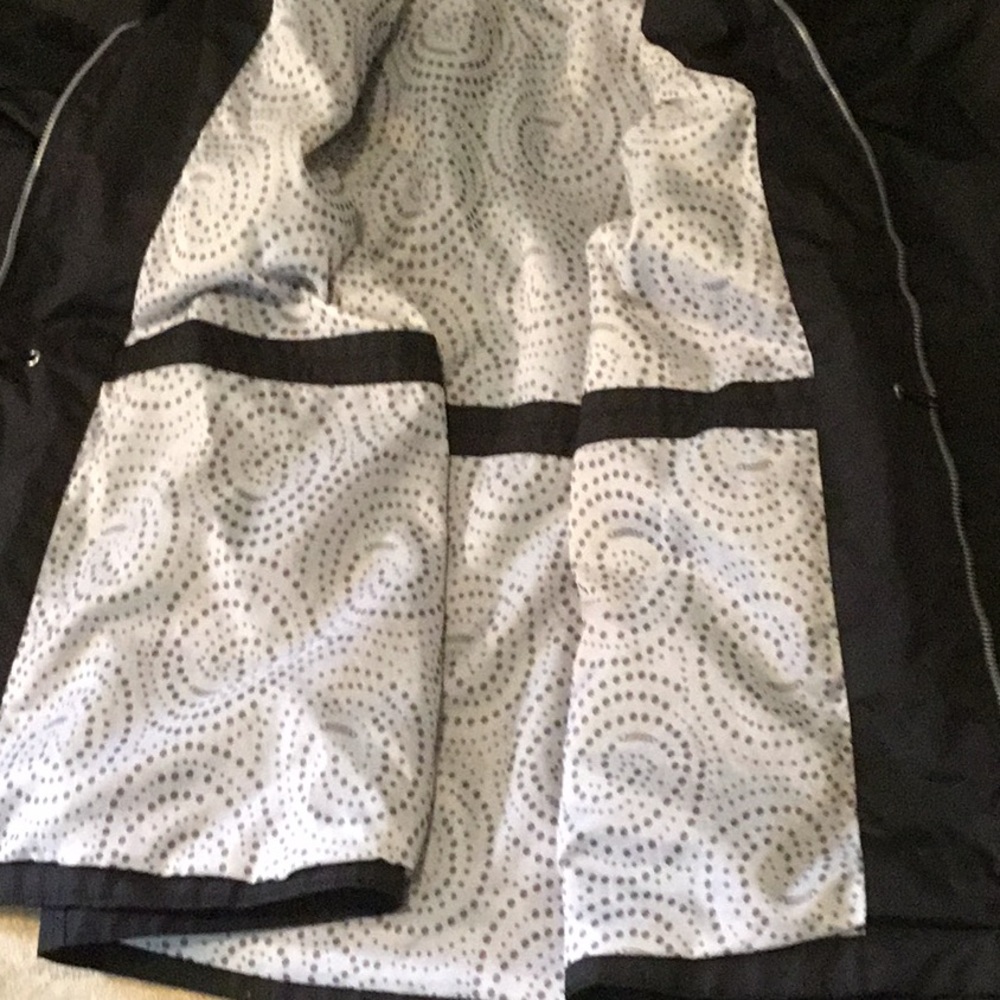 Free Country Black Hooded Raincoat with Polka-Dot Lining - Picture 6 of 6